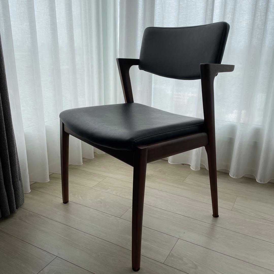 K*様 koti ダイニングチェア　ウォルナット　ソフトレザー　ブラック