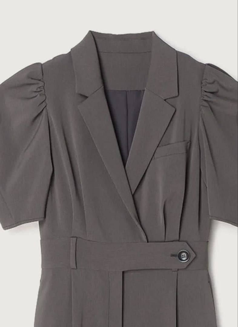 anuans テーラードオールインワン （CHARCOALGREY）