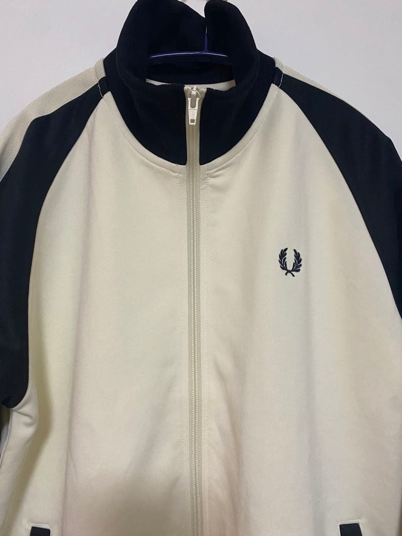 アFred Perry beams 別注　トラックジャケット