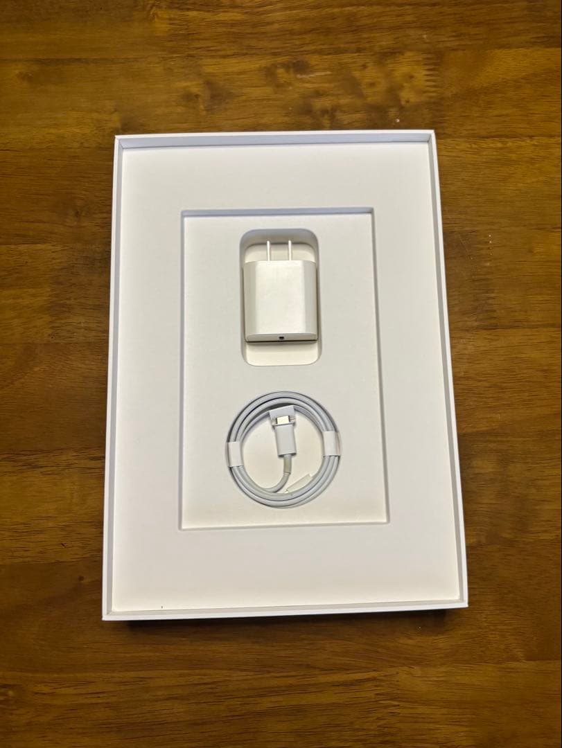 iPad 第9世代 スペースグレー 本体+箱+カバー 64GB WiFiモデル