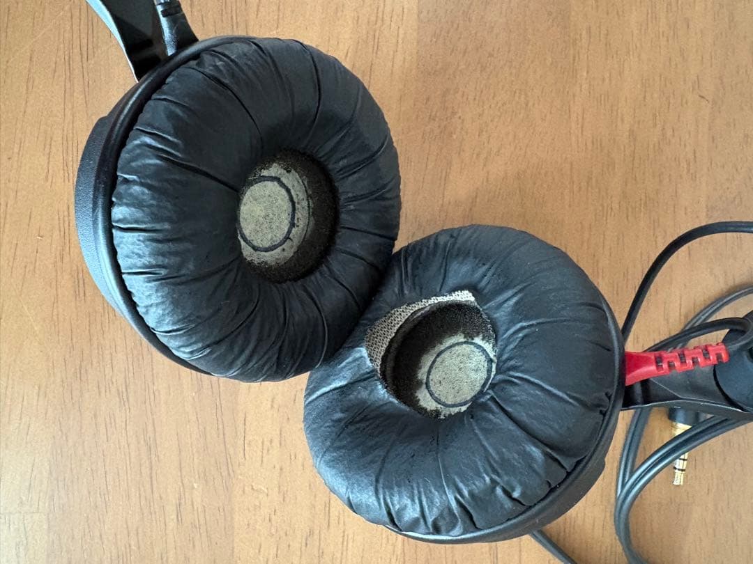 Sennheiser HD 251 II ゼンハイザー有線ヘッドホン