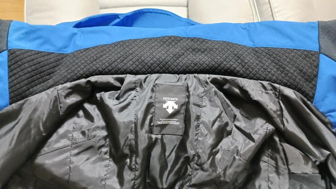 DESCENTE S.I.O ノーティカルブルータイポグラフィー スキーウェア