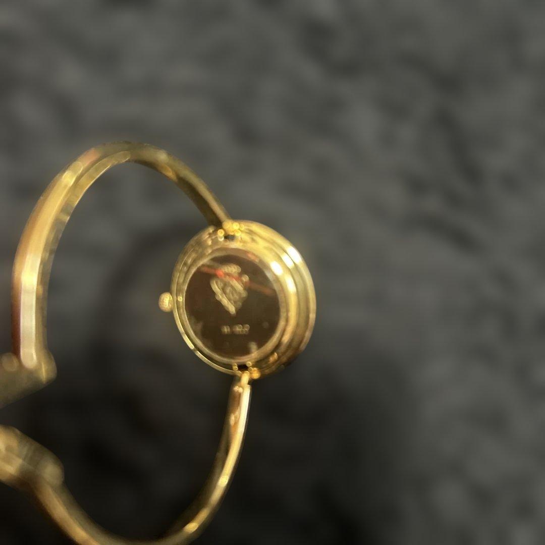 グッチ チェンジベゼル11色 ゴールド レディース 腕時計