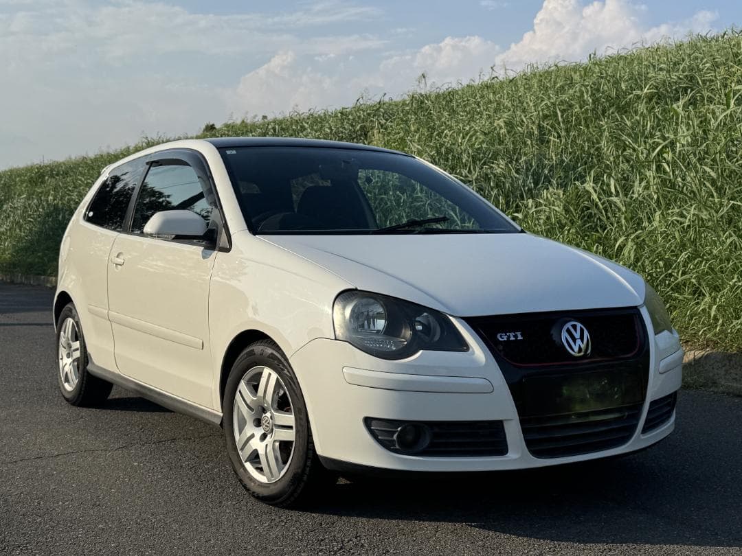 Volkswagen Polo GTI ホワイト