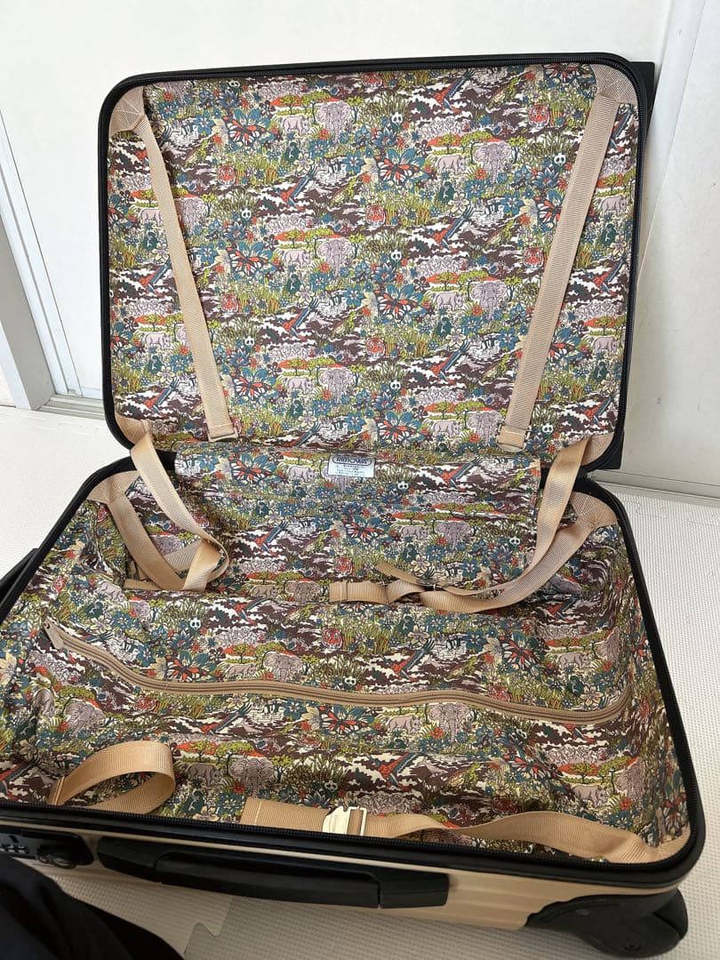 b&yユナイテッドアローズ×リモワ⬛︎機内持ち込みサイズ