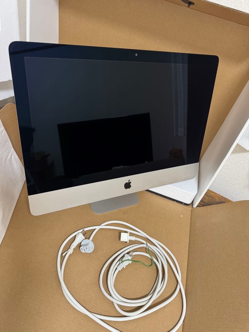 その他 iMac (Retina 4K, 21.5-inch, Late 2015)