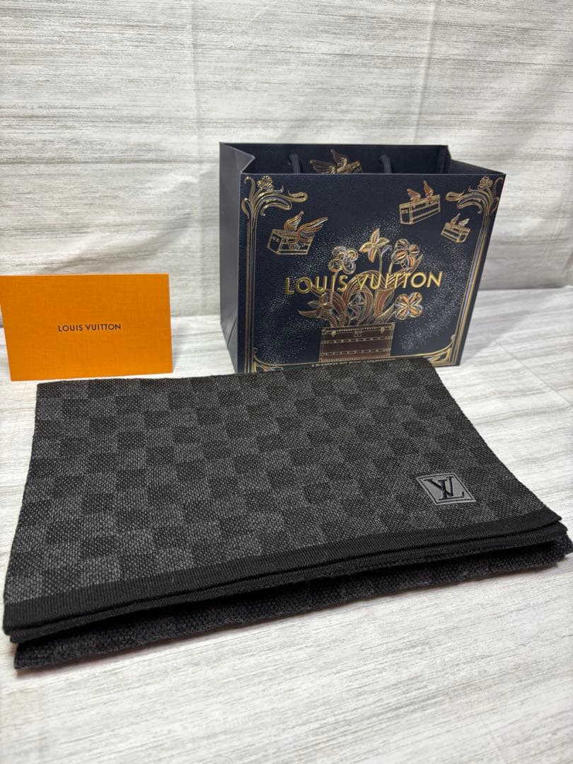 最終値下】極美品 LOUIS VUITTON ルイヴィトン マフラー ダミエ 黒