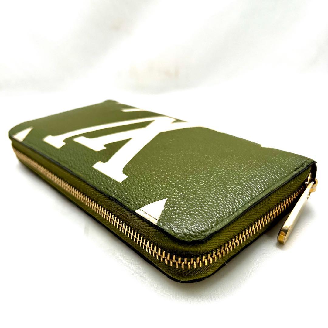 【美品】ルイヴィトン モノグラムジャイアント ジッピーウォレット M67549