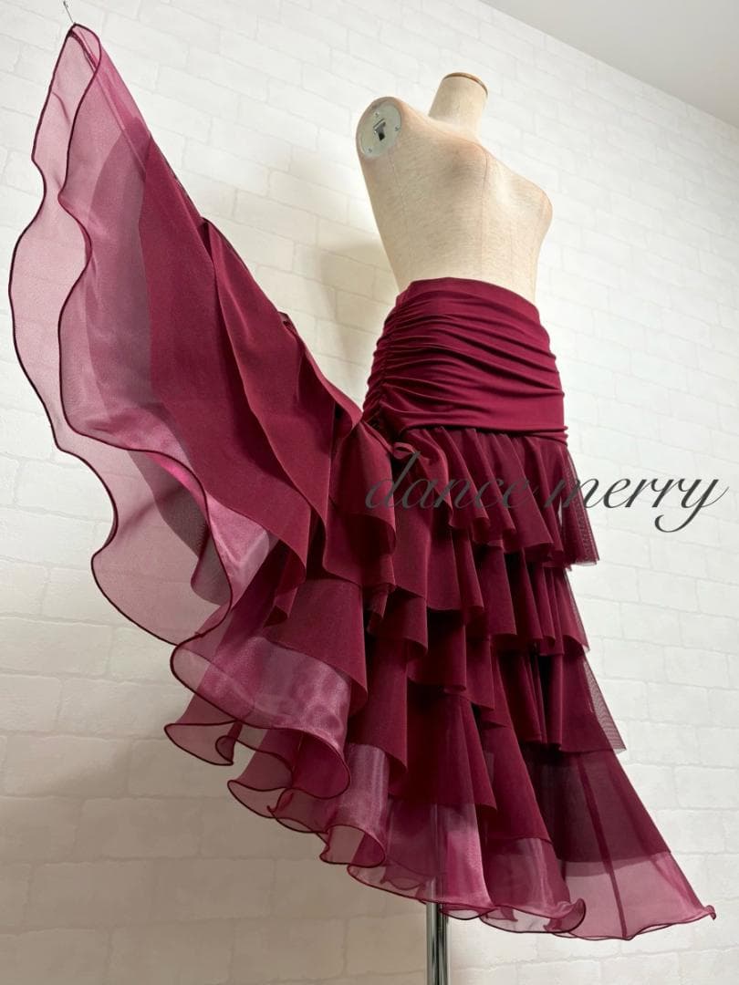 ＊新品　社交ダンス　豪華　スカート　ワイン　赤　ティアード　パーティ　1269