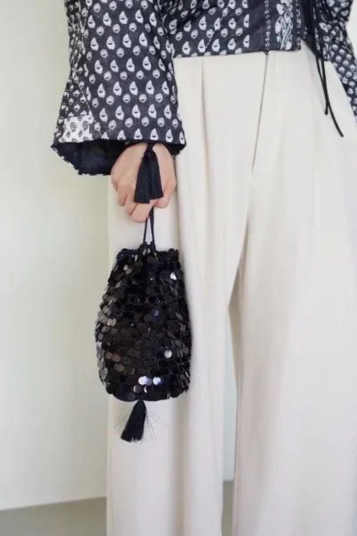 DOlGTドワ　スパンコールバッグ