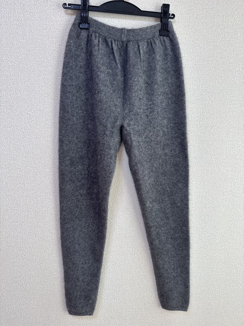 【極上肌触り】100％カシミヤ レギンス 炭グレー L 新品