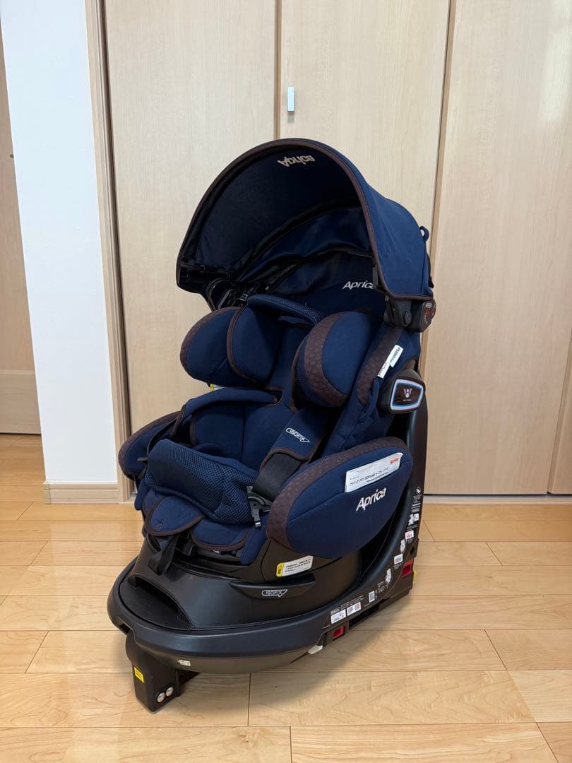 アップリカ　フラディアグロウ　ISOFIX360°セーフティー　プレミアム