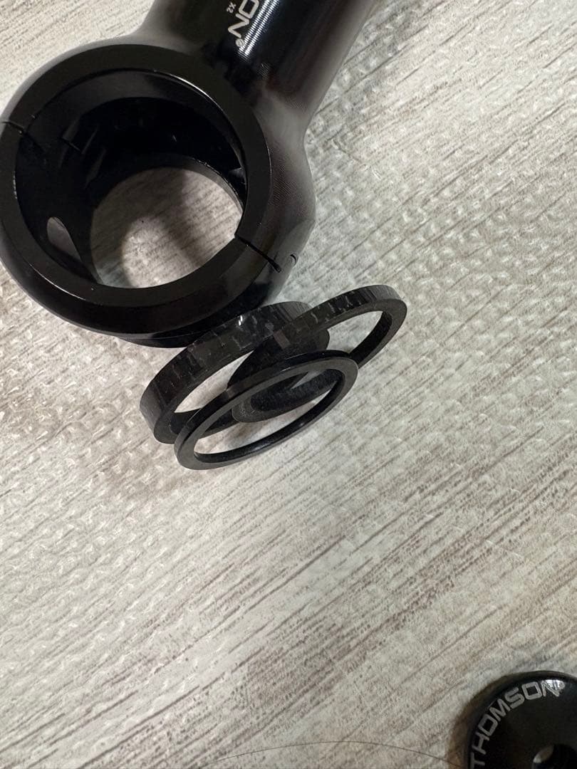 THOMSON ステム ブラック 100ミリ　ピスト　チネリ　MASH 未使用
