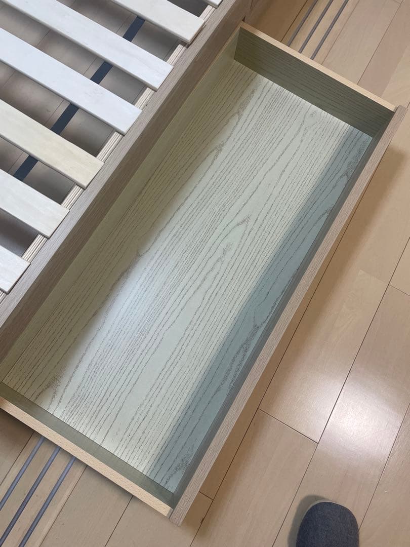 【美品】ダブルサイズ　ベッドフレーム付き　NELL マットレス