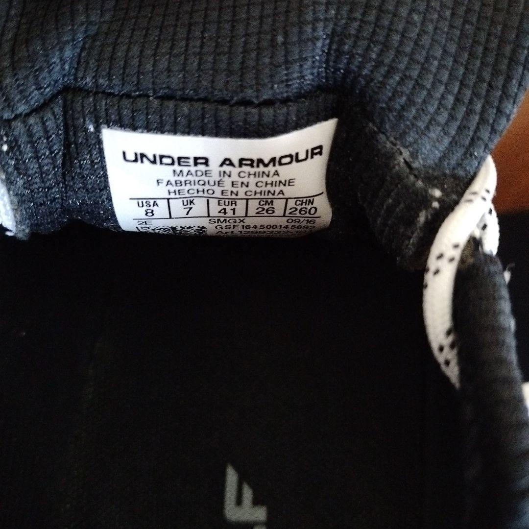 Under Armour ゴルフシューズ ホワイト/グレー