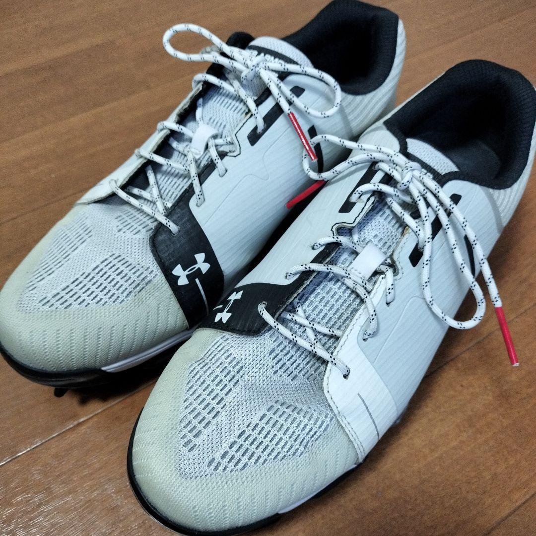 Under Armour ゴルフシューズ ホワイト/グレー