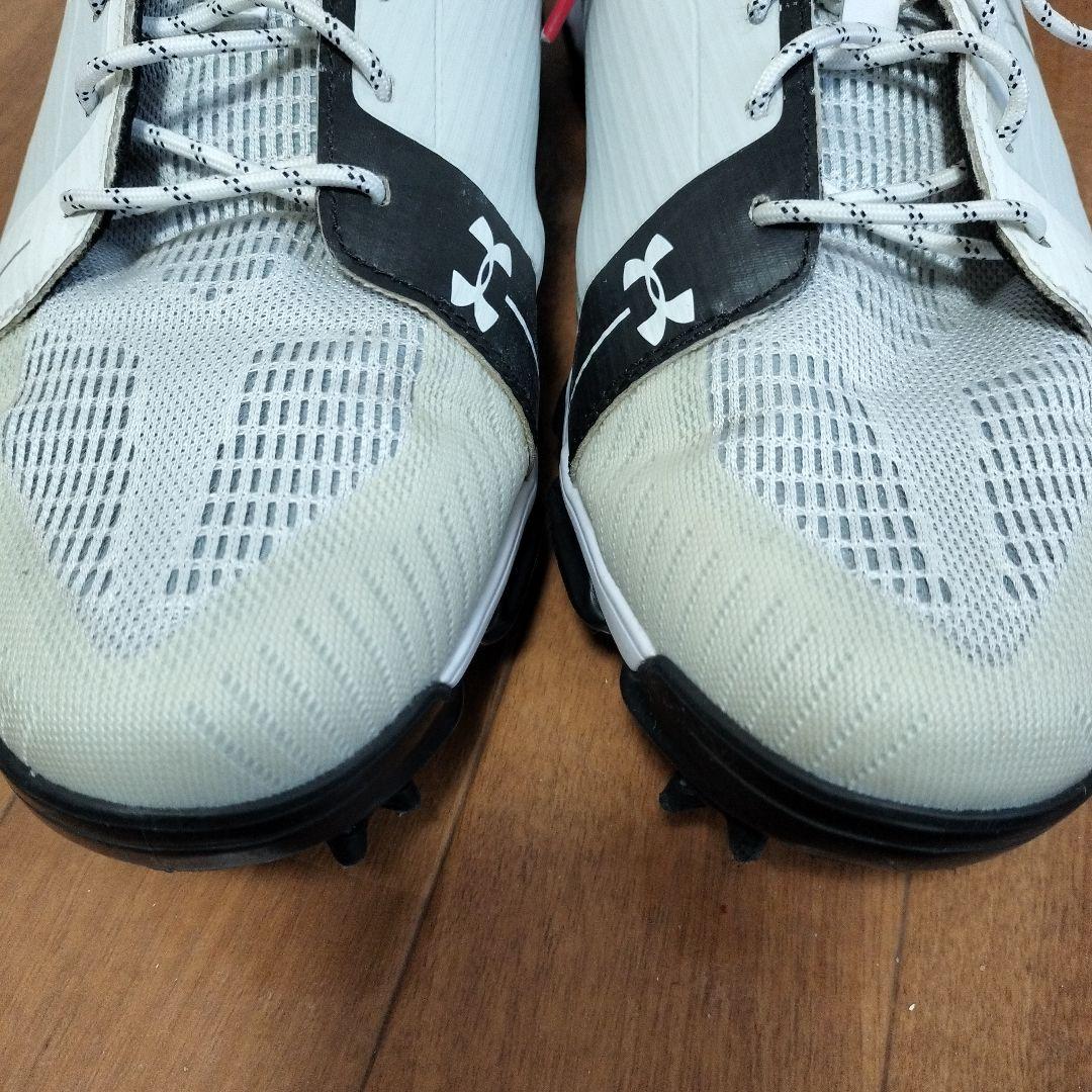Under Armour ゴルフシューズ ホワイト/グレー