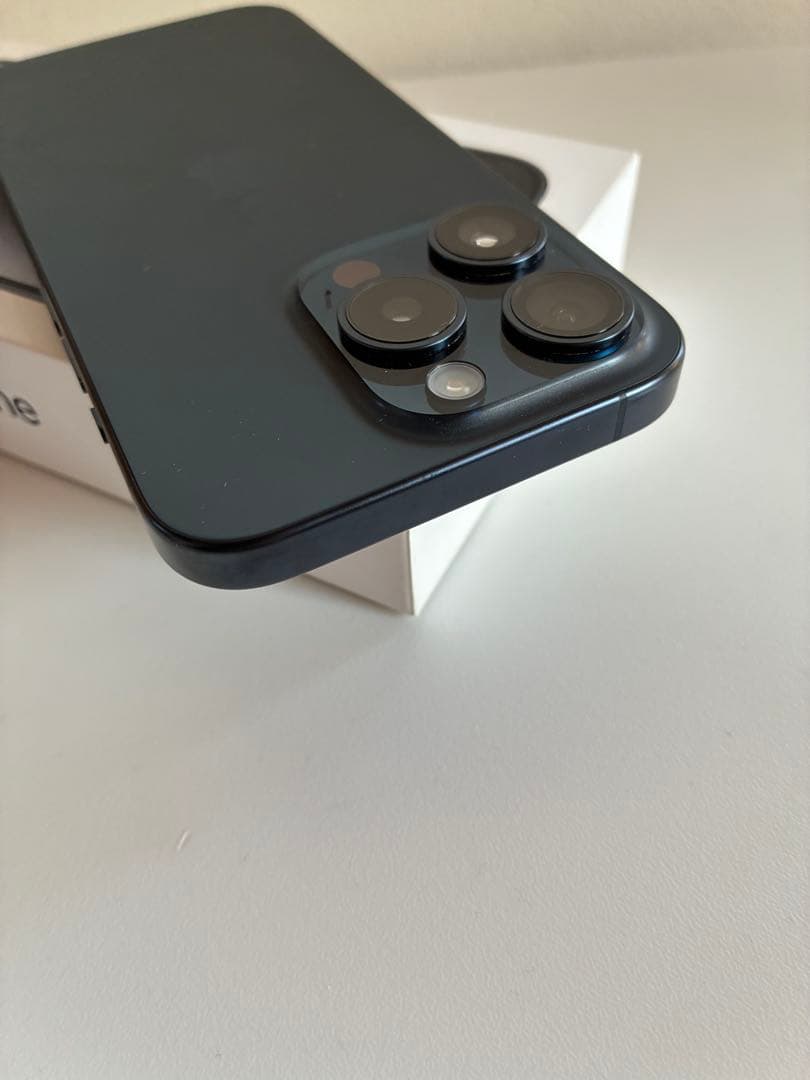 Apple iPhone 15 Pro ブルーチタニウム 256GB