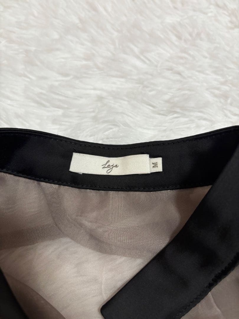 Leja パール付き ボレロ風ケープワンピース ドレス 結婚式　ブラック