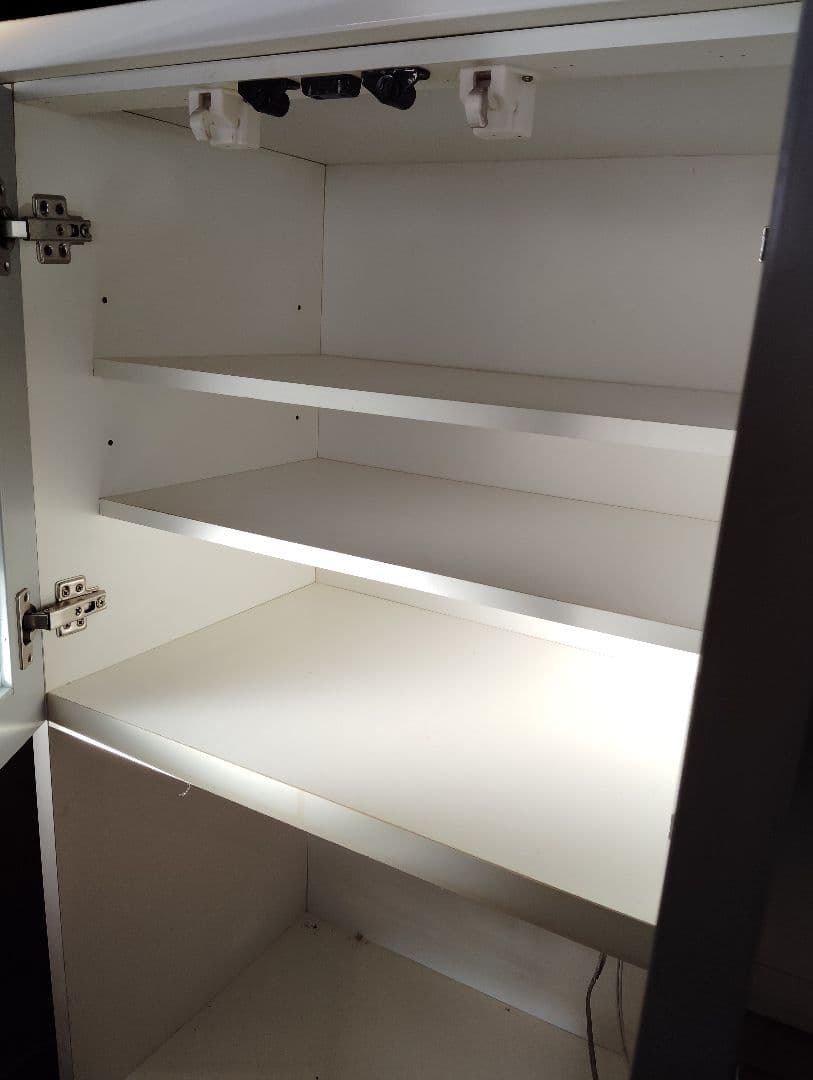 グレー 食器棚 ガラス扉付き 3引き出し