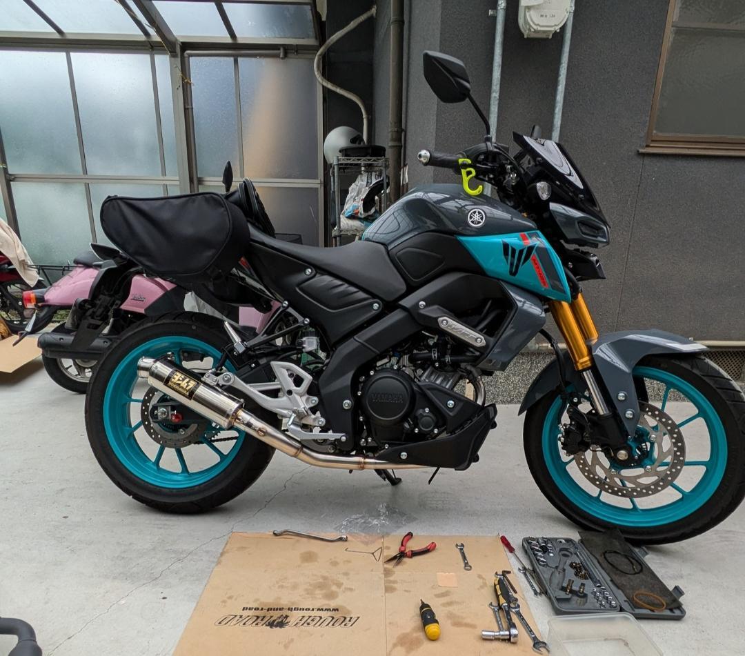 ヨシムラ機械曲GP-MAGNUM　YZF-R125.MT-125.XSR125