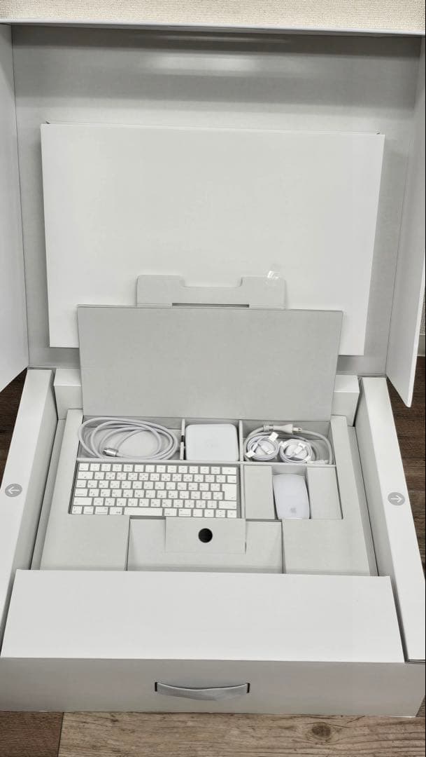美品　iMac M1 24インチ メモリ16GB SSD1TB