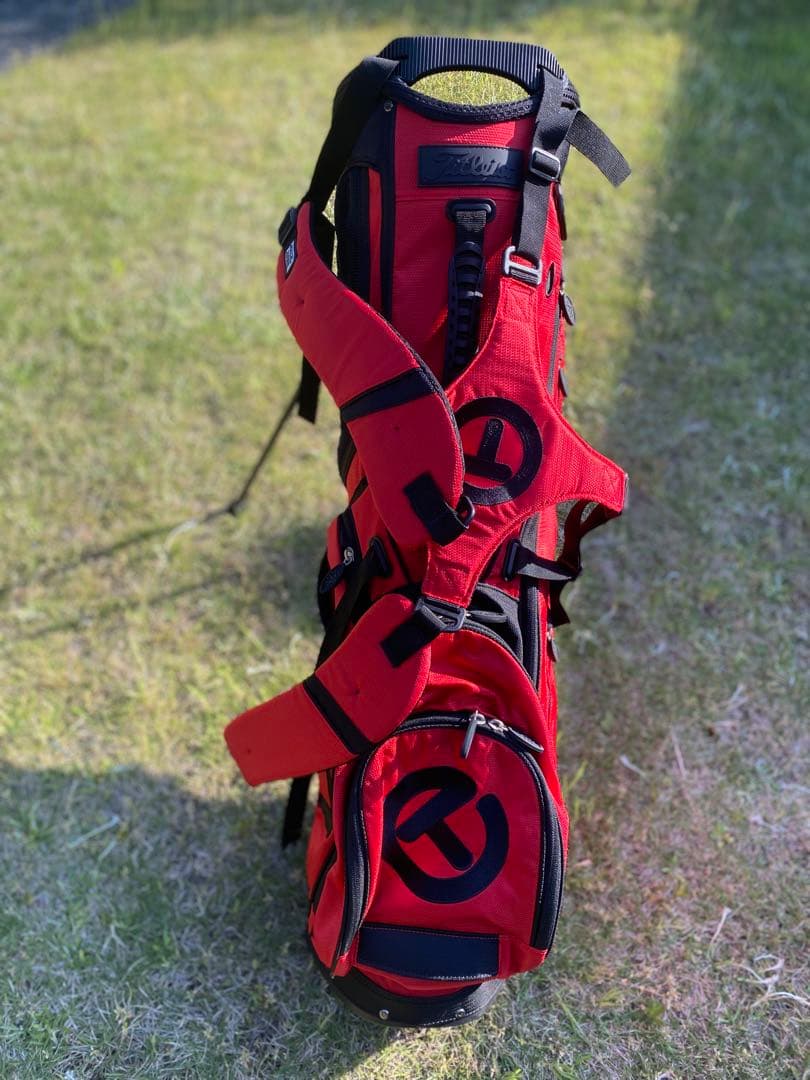 正規品【新品未使用】タイトリスト　スコッティキャメロン　スタンドバッグ　赤レッド