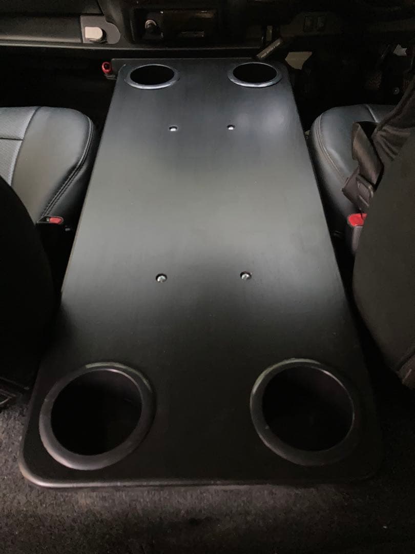 ハイエース　コンソール　ドリンクホルダー　フラットテーブル　ナロー用