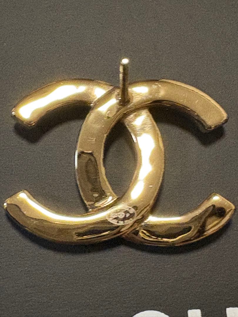最終　から少し値下げしてみたこれがホンマのラスト CHANEL シャネル　ピアス
