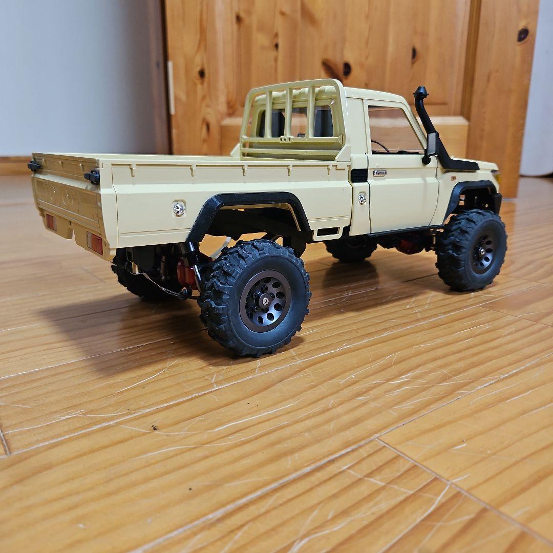 トヨタ ランドクルーザー 4WD ラジコンmn82