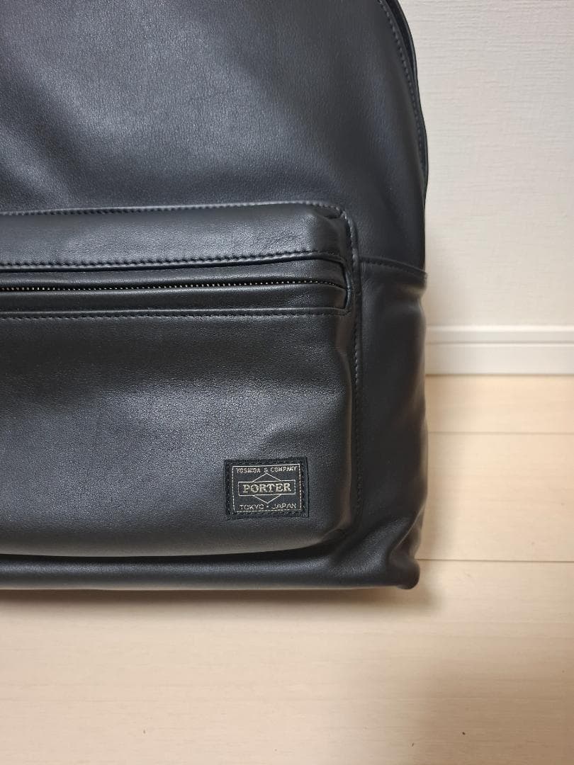 Lewis Leathers ブラックバックパック