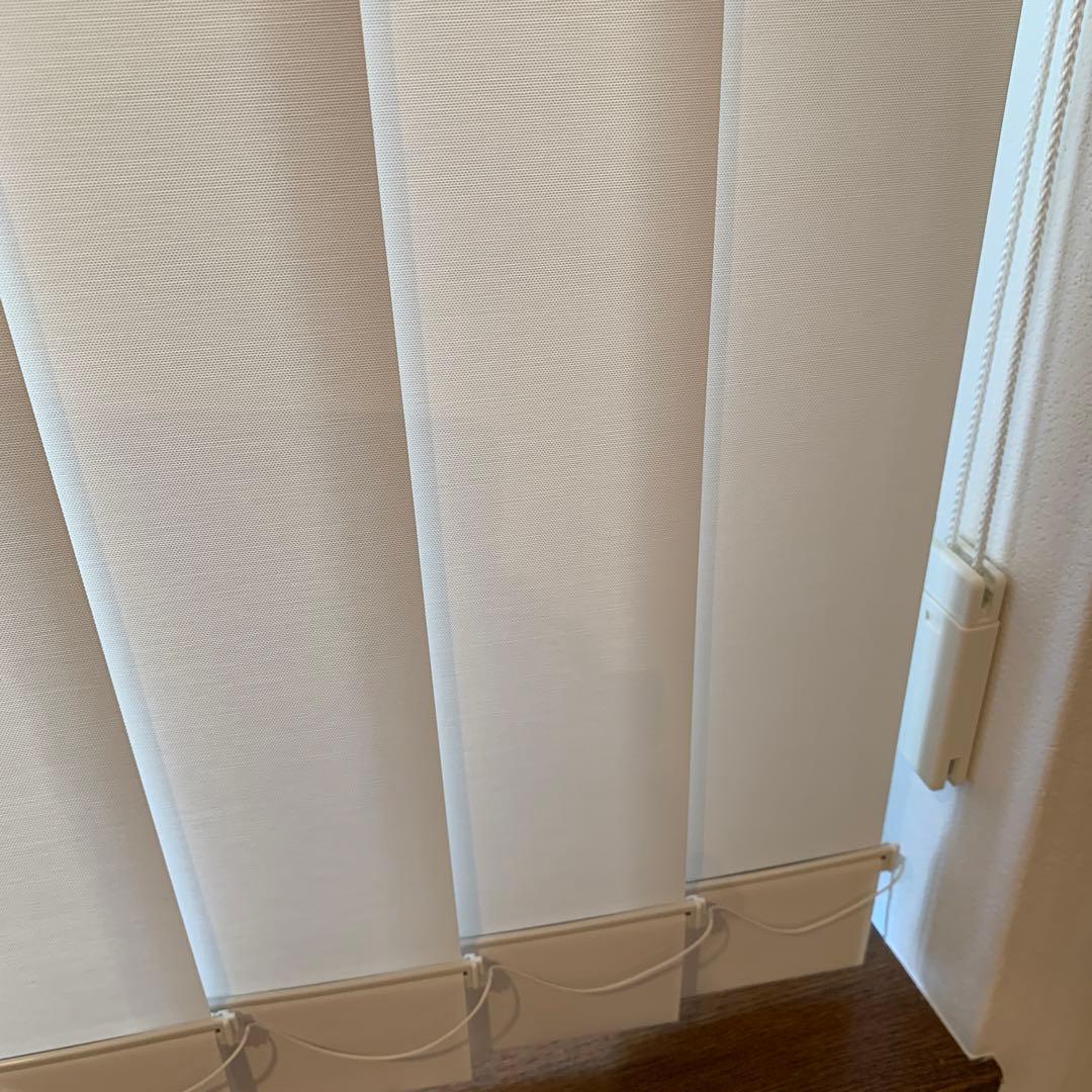 ちびトロ ➡︎2025.5月購入「タチカワ」バーチカルブラインド 遮熱腰高窓