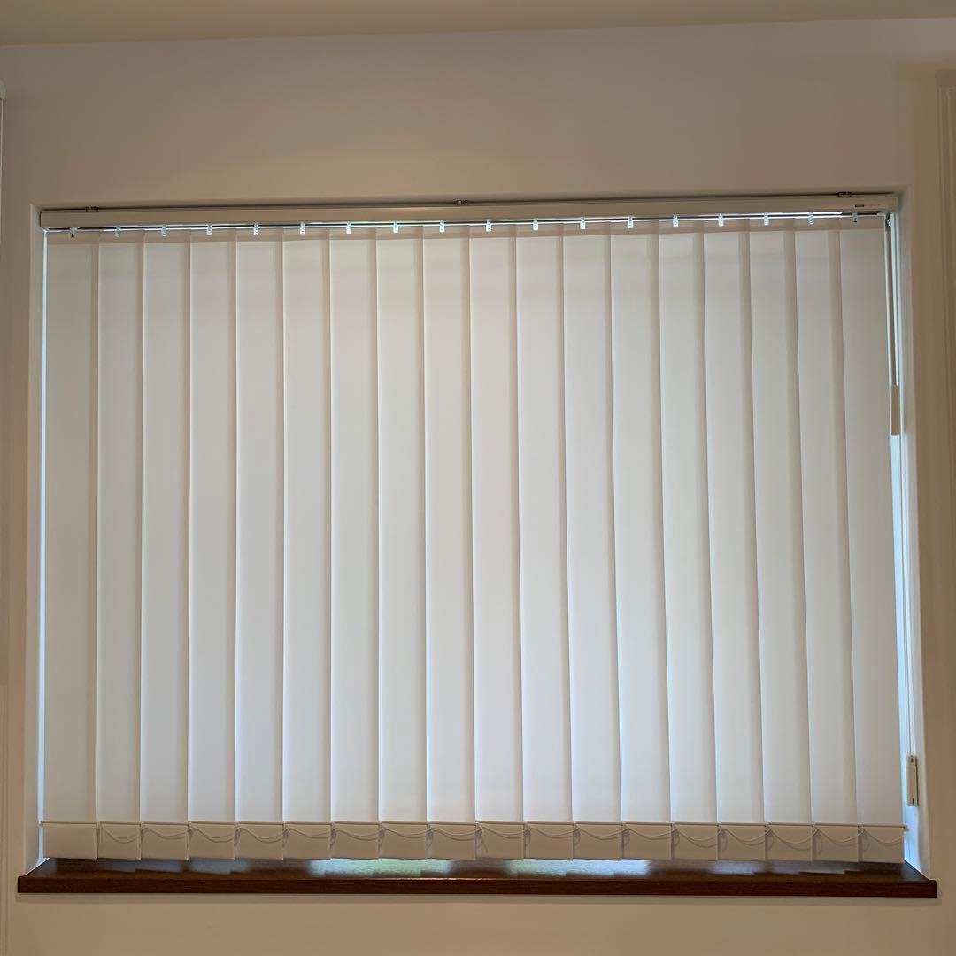 ちびトロ ➡︎2025.5月購入「タチカワ」バーチカルブラインド 遮熱腰高窓