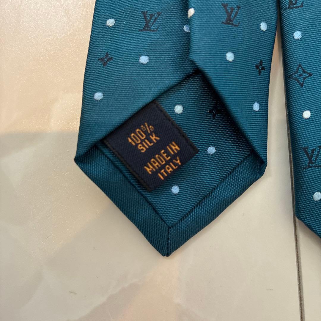 VUITTON ルイヴィトン　ネクタイ