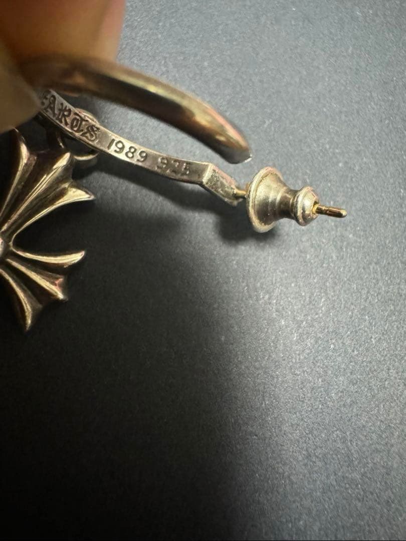 クロムハーツ　クロスフープピアス