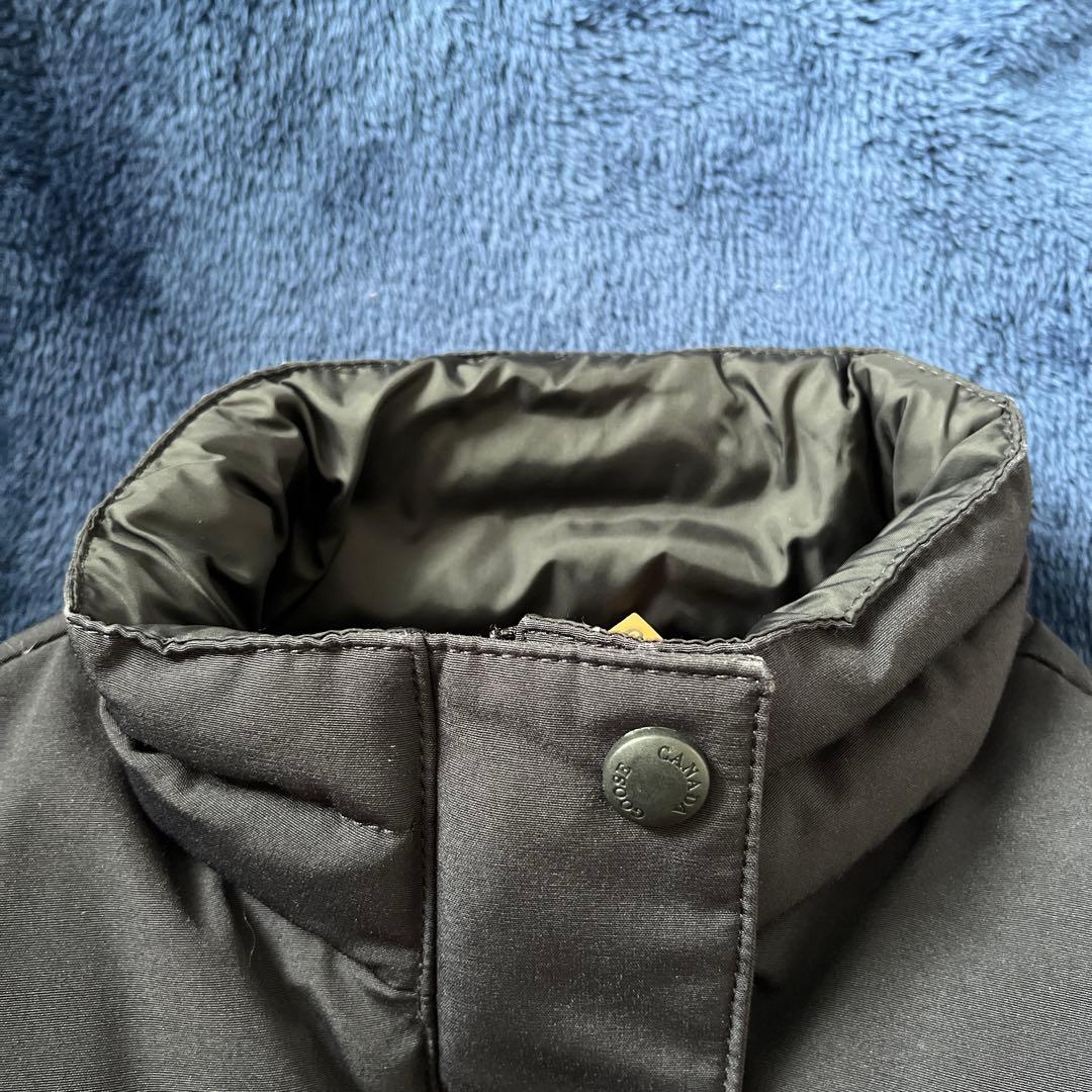   ブラック ダウンベスト XSサイズ