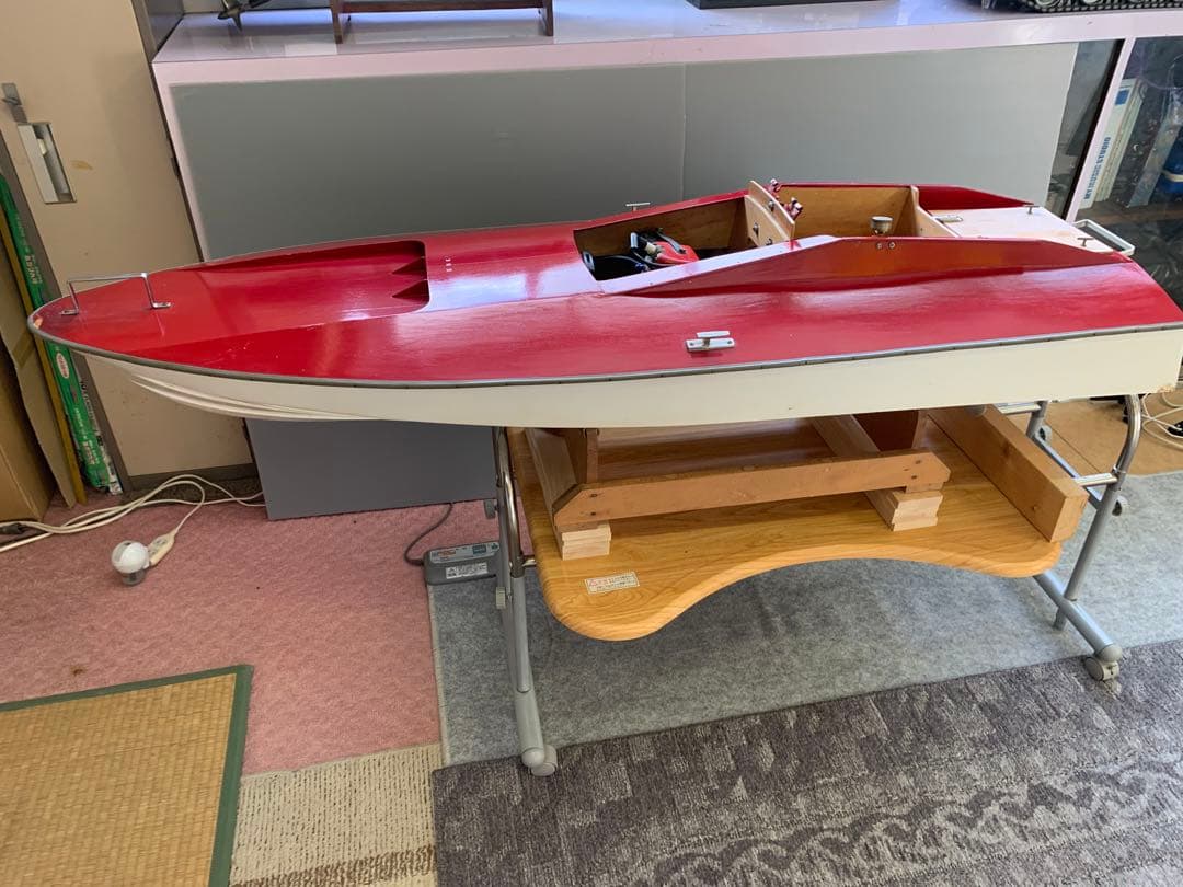 大型スピードボート　引き取り限定プロポ付き