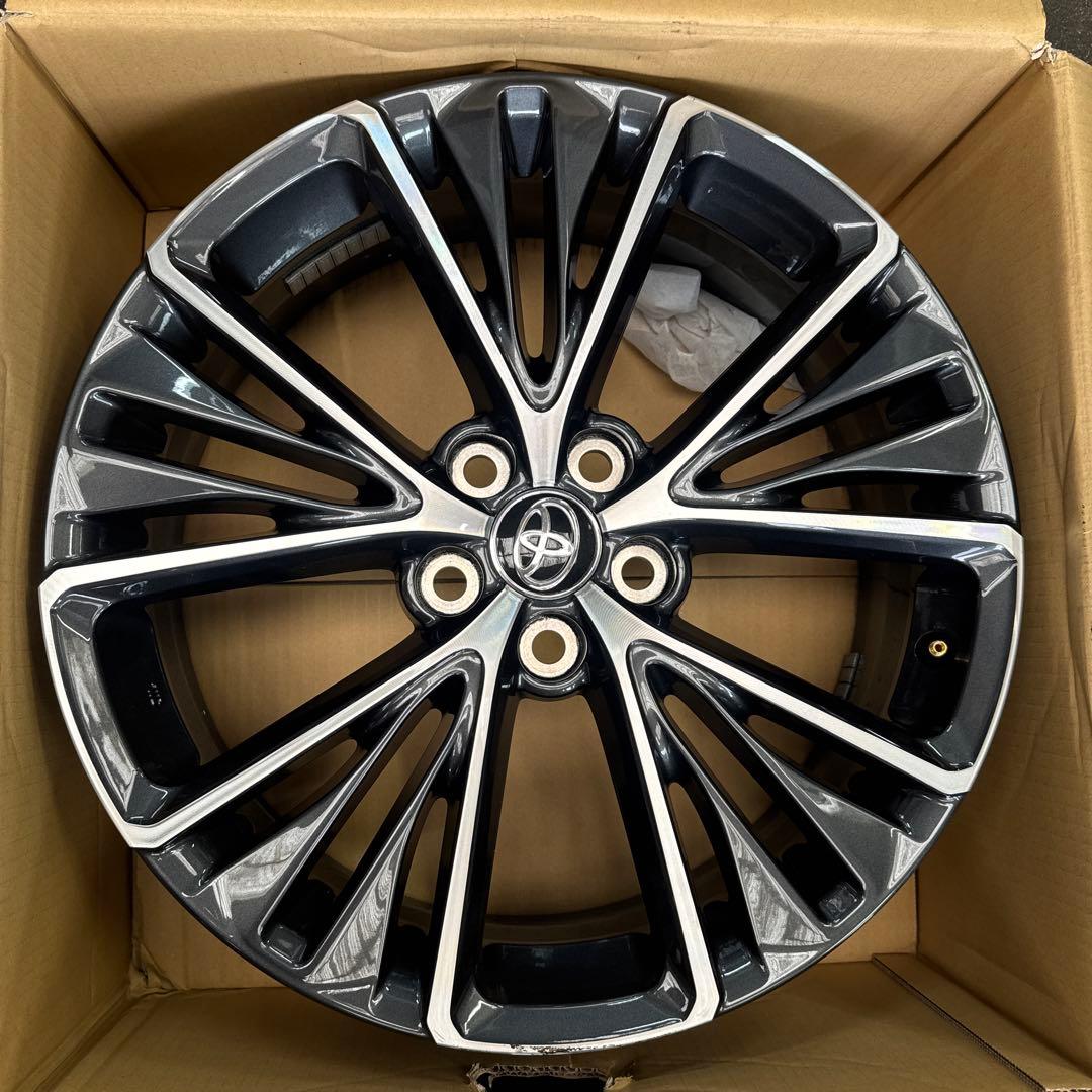 心　新型プリウス　６０プリウス　純正19インチ アルミホイール ４本