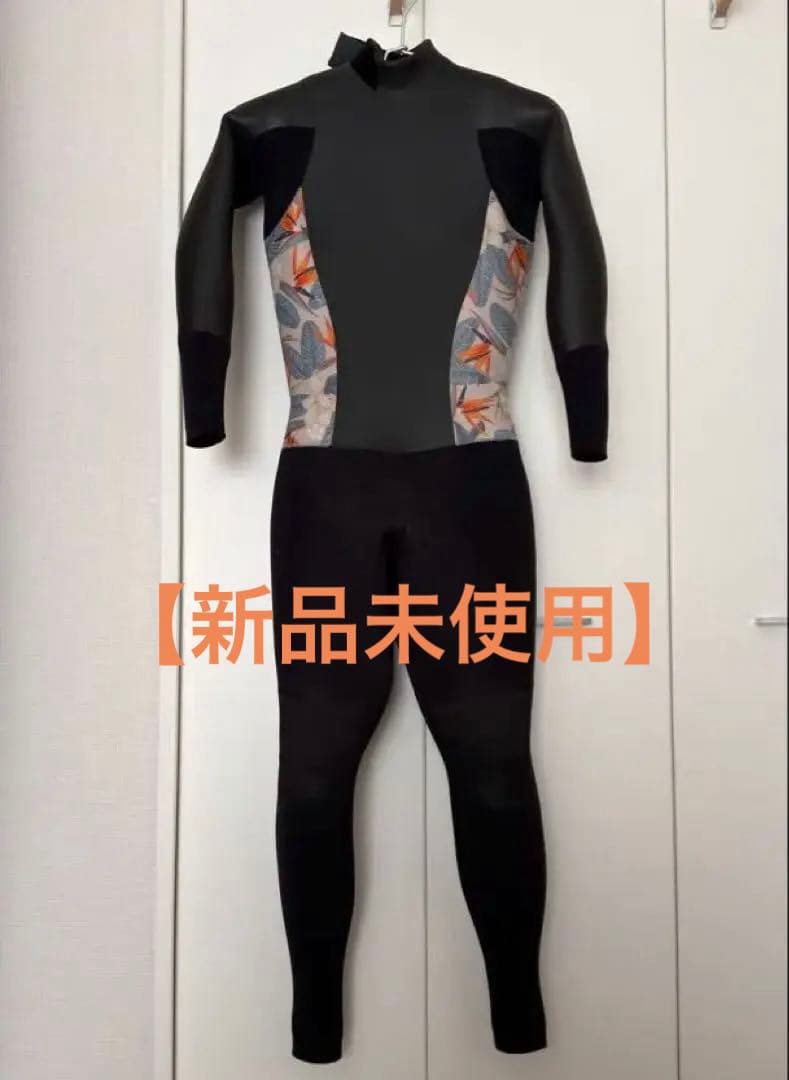 【新品未使用】ウェーブウォーリアーズ セミドライ5/3mm ML相当 定価12万