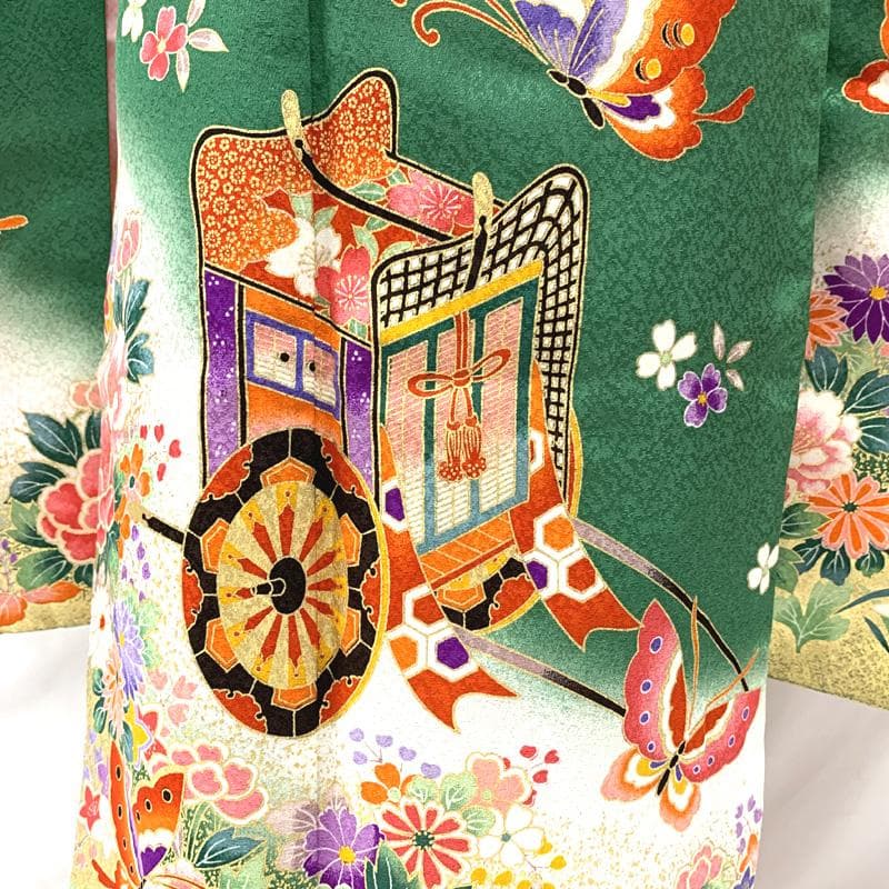409ag1□七五三 七歳 女児 着物&袋帯&長襦袢 金彩 御所車 蝶□美品