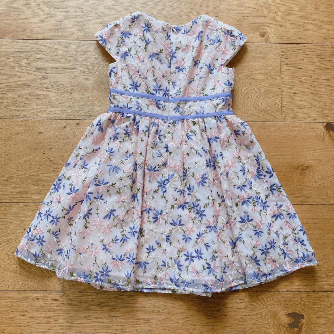 新品　トッカバンビーニ　ワンピース　ドレス　半袖　花柄　6475