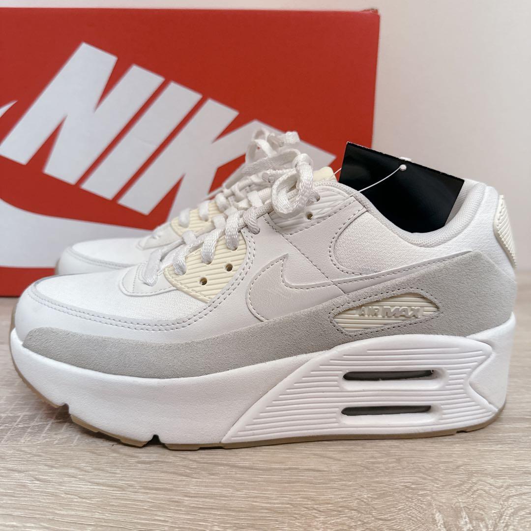 美品 ナイキ エア マックス 90 LV8 厚底 ホワイト 25.5