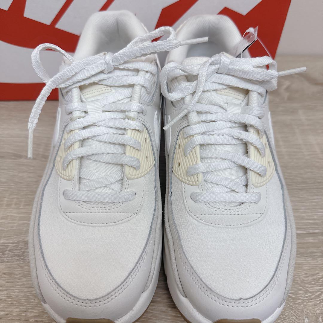 美品 ナイキ エア マックス 90 LV8 厚底 ホワイト 25.5