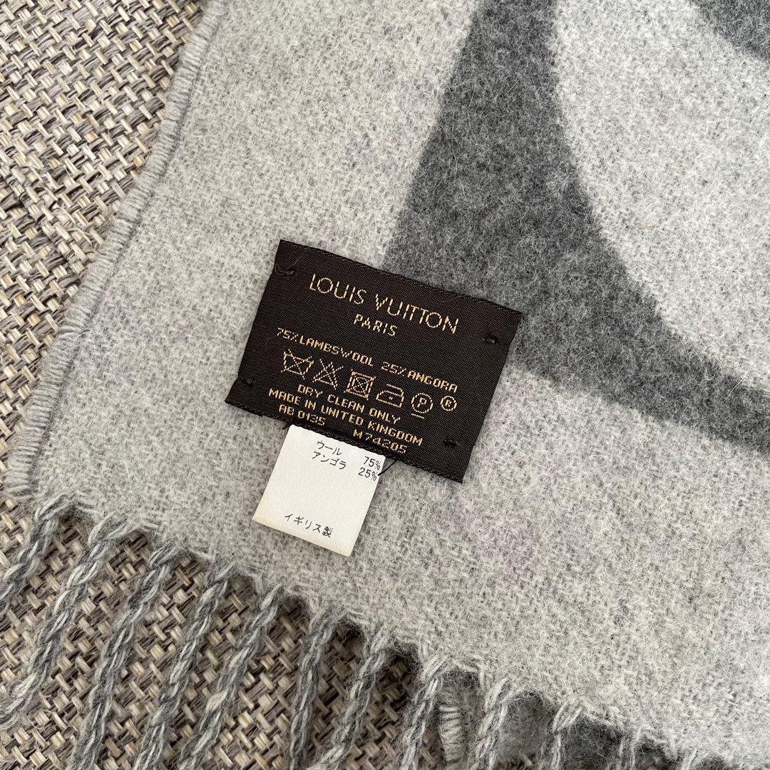 ルイ・ヴィトン M74205 グリ エシャルプ・ガーディフ マフラー ストール