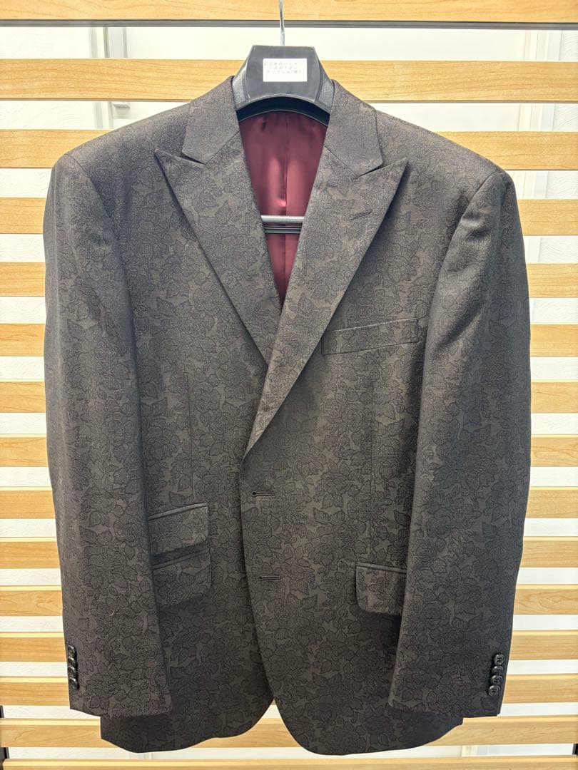 【美品】オーダーメイド イタリア製 総柄セットアップ スーツ 織り柄　高級感