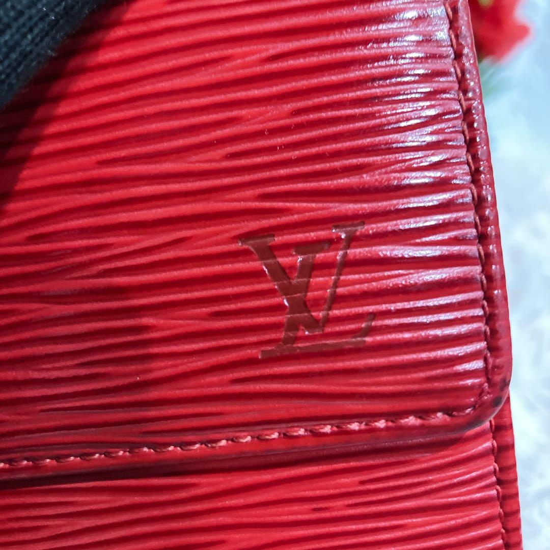 ！極美品！ ルイヴィトン エピ ポシェット ポルトモネ クレディ 長財布 レッド