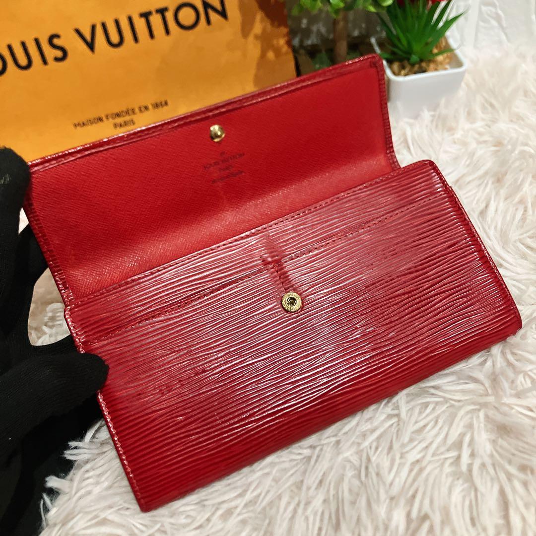 ！極美品！ ルイヴィトン エピ ポシェット ポルトモネ クレディ 長財布 レッド