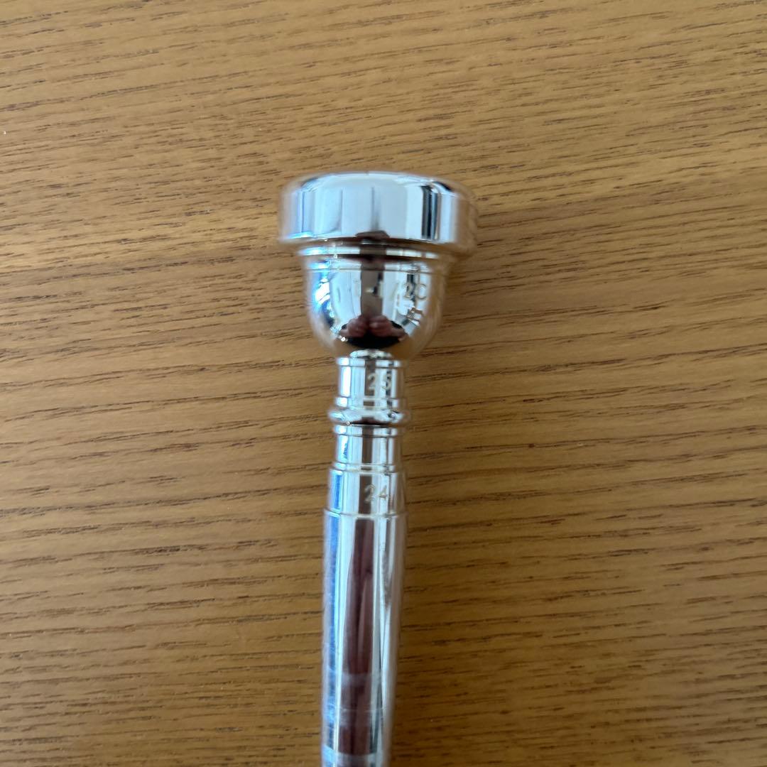 BACHトランペットマウスピース1 1/2C 25-24