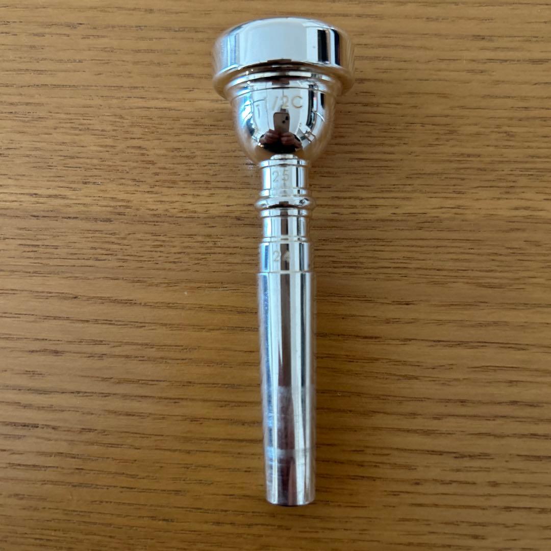 BACHトランペットマウスピース1 1/2C 25-24