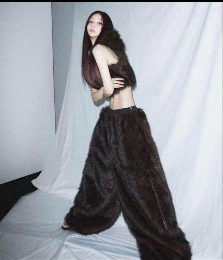 パンツ theredthered S flip fur pants